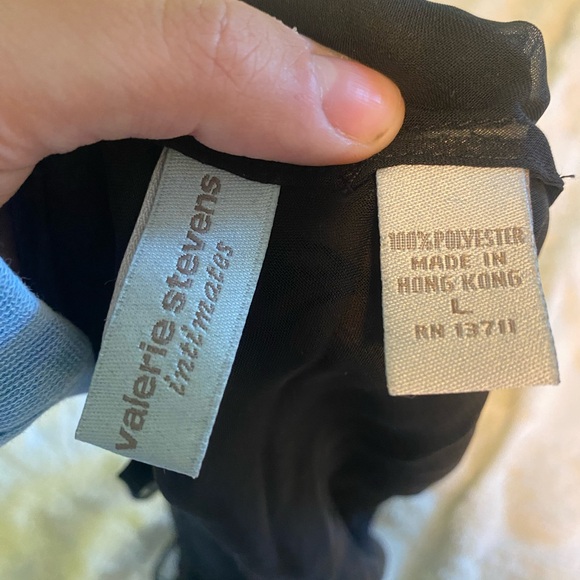 Valerie Stevens Double Lined Black Velvet Tank - Picture 3 of 4